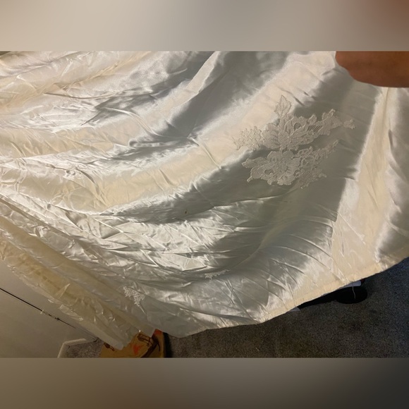 Vintage satin dress - Picture 4 of 8